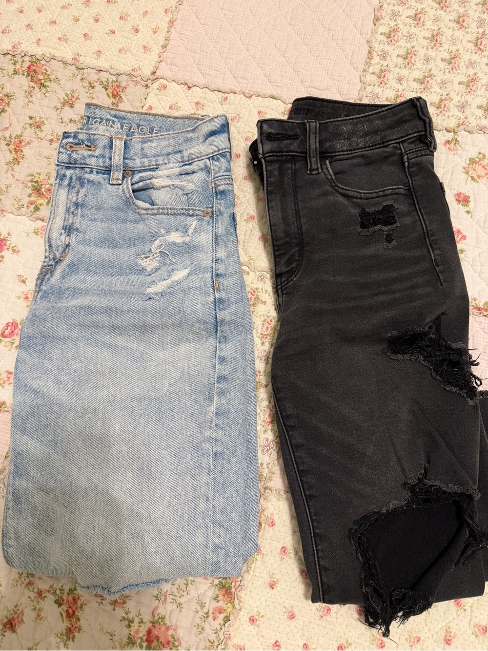 Two pair ofAmerican Eagle Light Blue & Black Distressed Women's Jeans